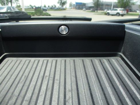 Used 2018 Ford F150 King Ranch w/ Equipment Group 601A Luxury AWD/4WD image 24