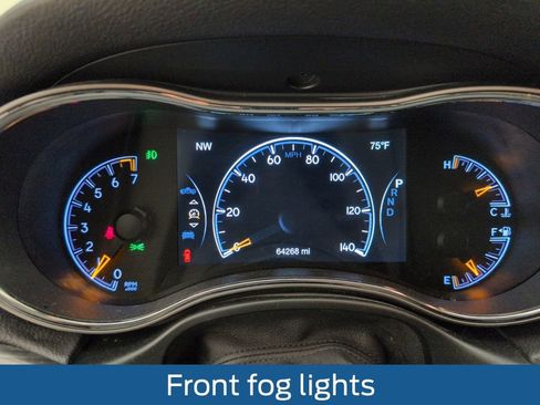 Used 2021 Jeep Grand Cherokee Laredo image 22