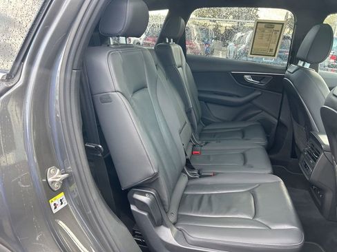 Used 2025 Audi Q7 3.0T Premium Plus image 28