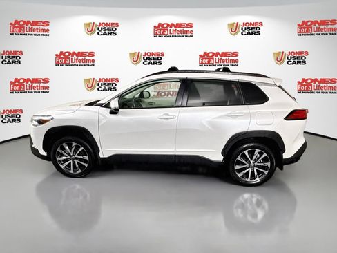 Certified 2023 Toyota Corolla Cross XLE w/ Convenience Package AWD/4WD image 15