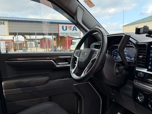 Used 2024 Chevrolet Silverado 1500 LT Trail Boss w/ Protection Package image 35