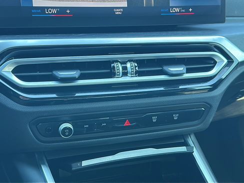 Certified 2024 BMW 330i Base w/ Convenience Package image 33