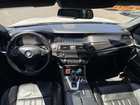 Used 2013 BMW M5 RWD image 13