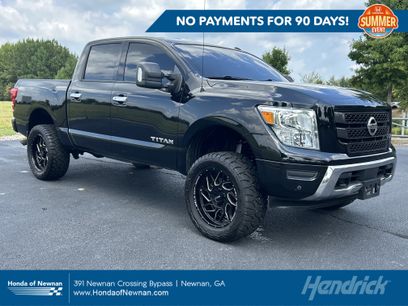 Used 2021 Nissan Titan SV w/ SV Convenience Package