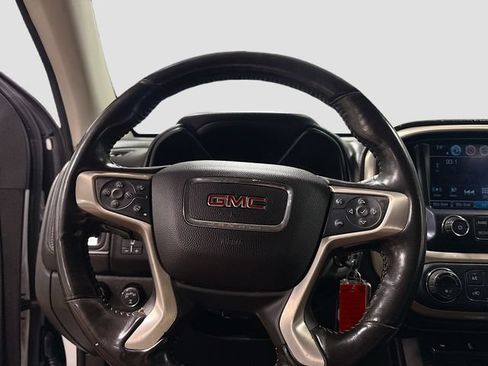 Used 2018 GMC Canyon Denali AWD/4WD image 11