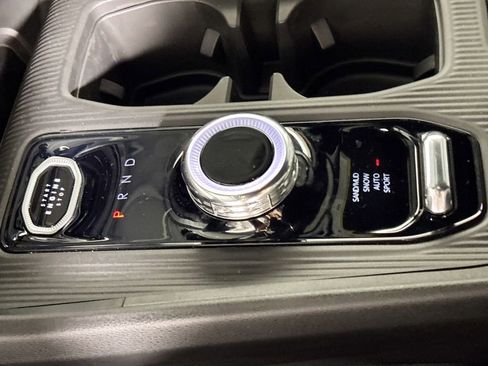 New 2026 Jeep Cherokee Limited AWD/4WD image 18
