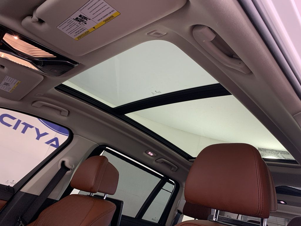Used 2019 BMW X7 xDrive40i w/ Premium Package AWD/4WD image 29