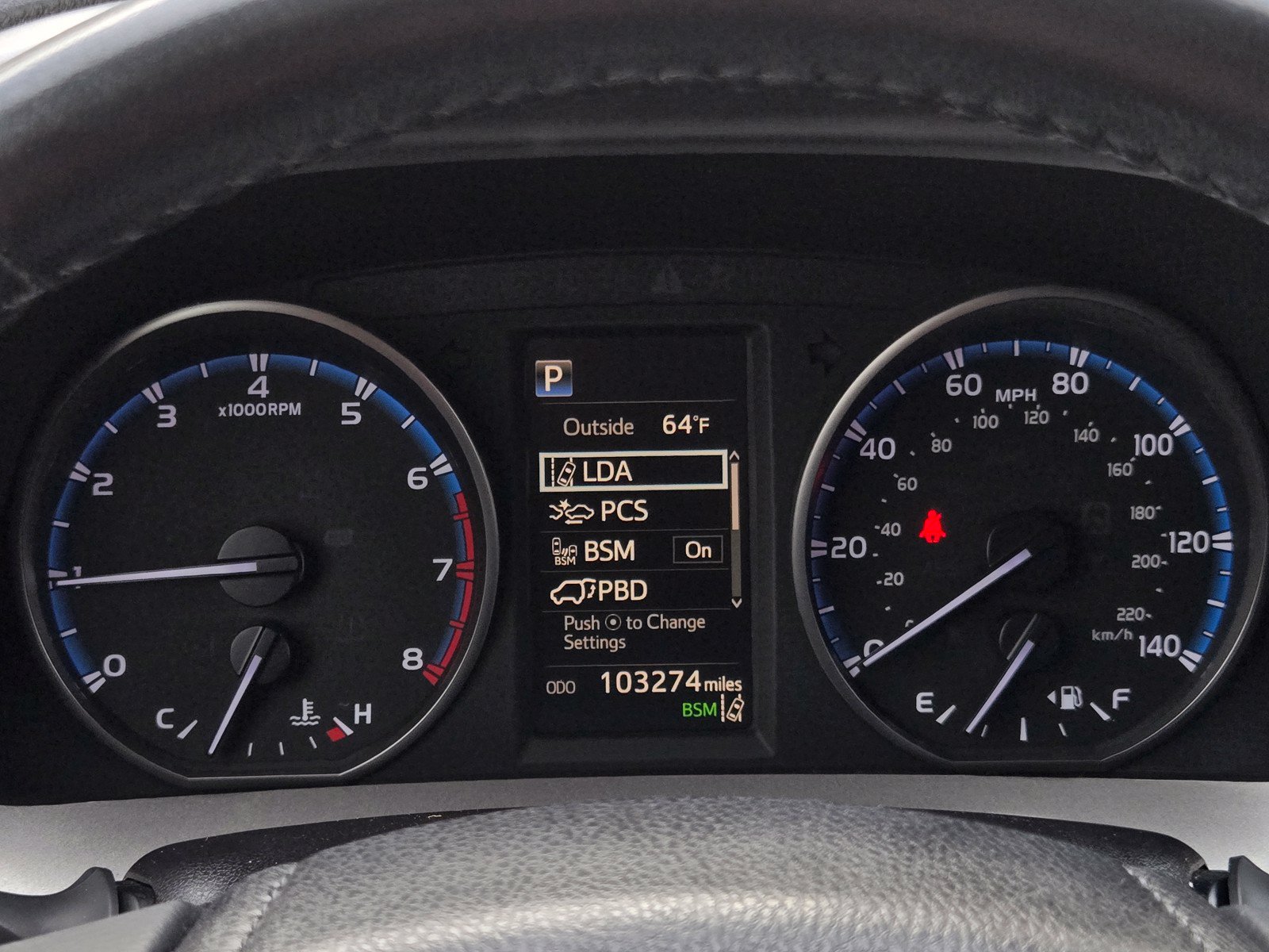 Used 2018 Toyota RAV4 XLE AWD/4WD image 23