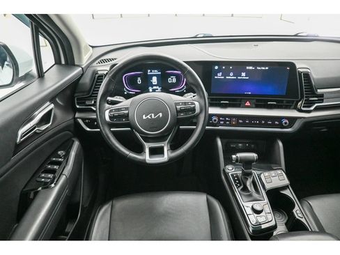 Used 2023 Kia Sportage EX image 31