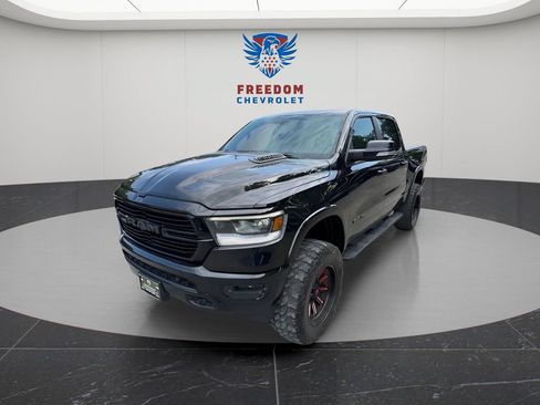 Used 2019 RAM 1500 Laramie AWD/4WD image 1