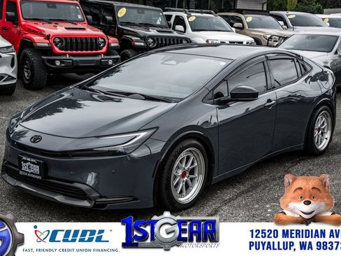 Used 2024 Toyota Prius Limited w/ Limited Premium Package AWD/4WD image 1