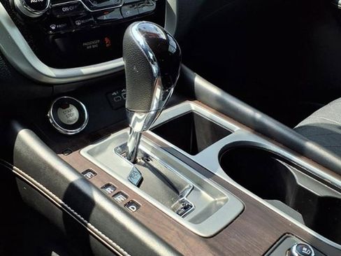 Used 2019 Nissan Murano Platinum image 23