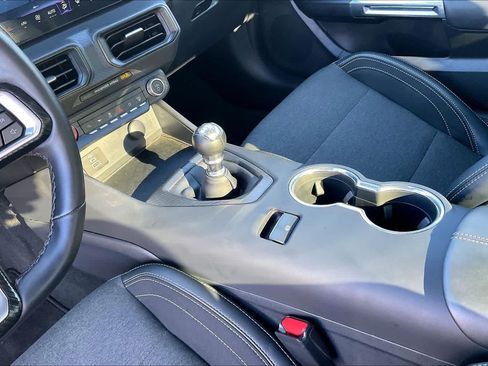 Used 2025 Ford Mustang GT RWD image 15