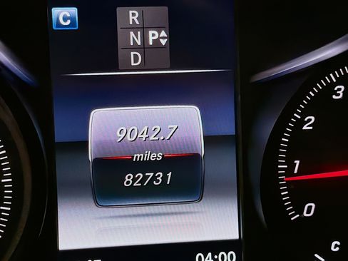 Used 2019 Mercedes-Benz GLC 300 4MATIC Coupe image 8
