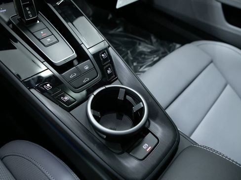 New 2026 Porsche 911 Carrera 4 GTS image 24