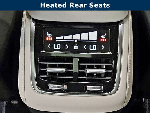 New 2026 Volvo XC90 B6 Ultra w/ Protection Package AWD/4WD image 36