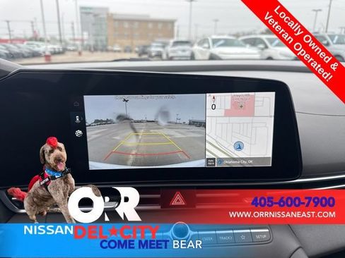 Used 2025 Hyundai Elantra SEL FWD image 23