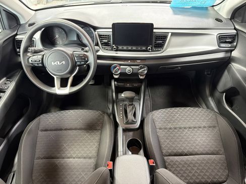 Used 2022 Kia Rio S FWD image 10