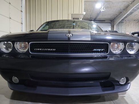 Used 2008 Dodge Challenger SRT8 image 12