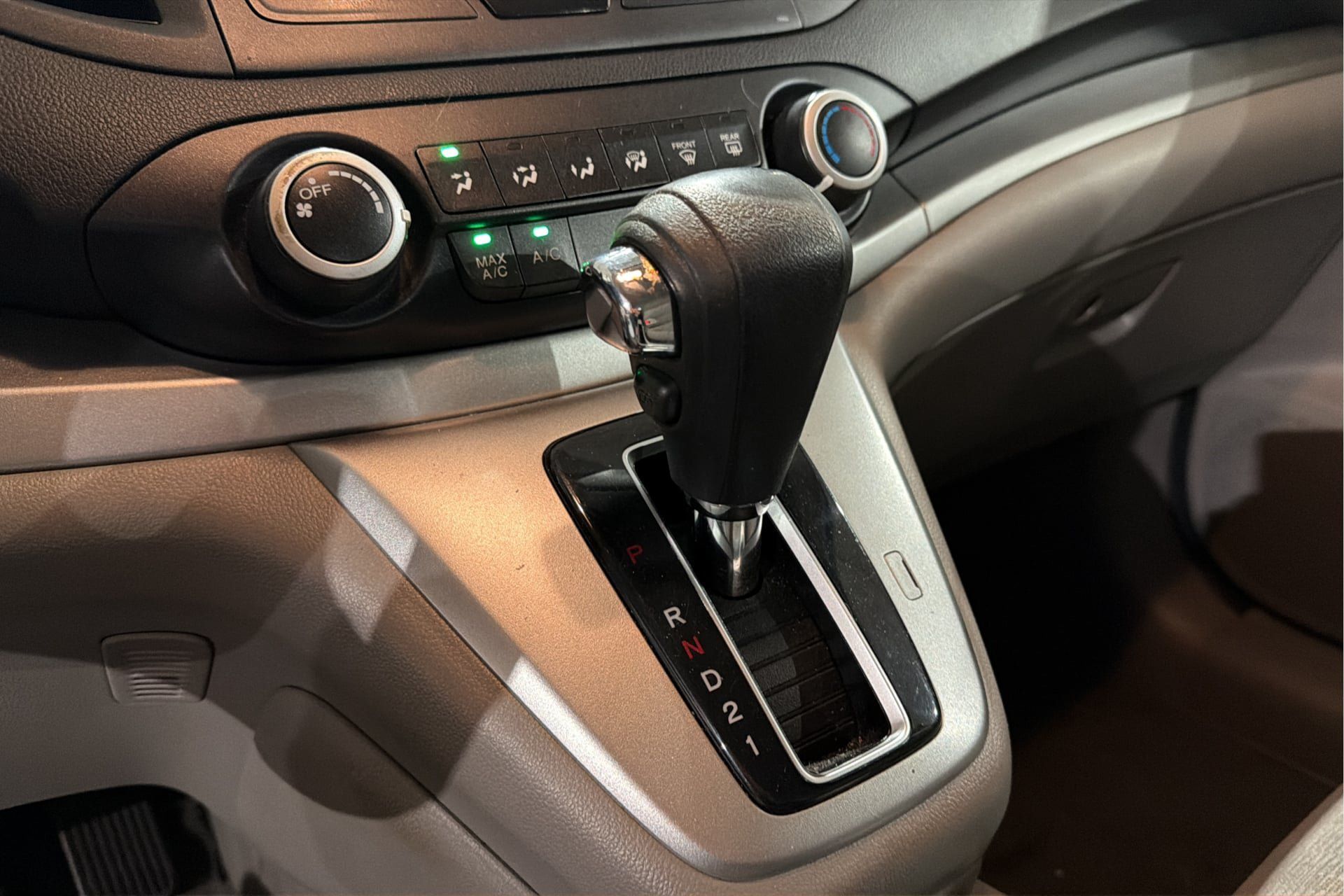 Used 2014 Honda CR-V LX image 23