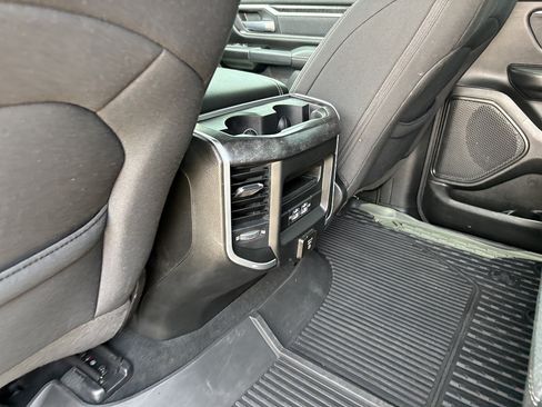 Used 2022 RAM 1500 Big Horn AWD/4WD image 17