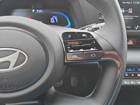 Certified 2026 Hyundai Elantra Sport FWD image 17