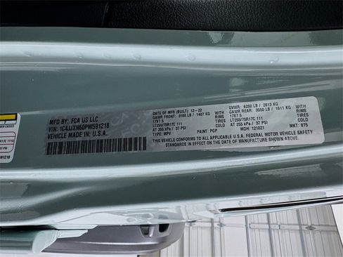 Used 2023 Jeep Wrangler Unlimited w/ Safety Group image 35