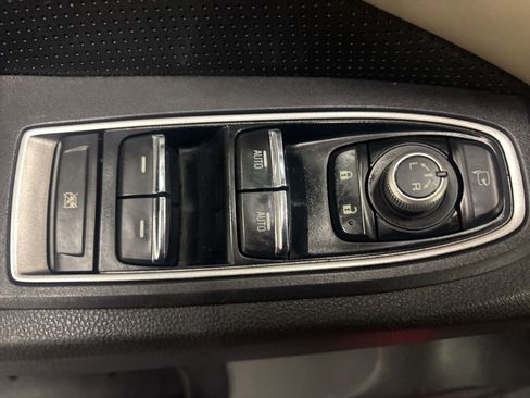 Used 2020 Subaru Ascent Touring AWD/4WD image 18