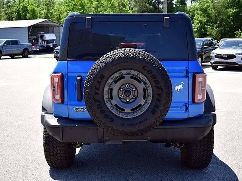 Used 2025 Ford Bronco Badlands AWD/4WD image 6