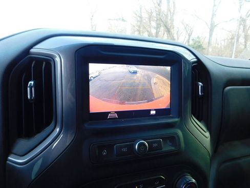 Used 2021 Chevrolet Silverado 2500 Custom image 6