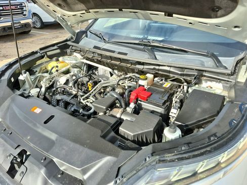 Used 2023 Mitsubishi Outlander SE FWD image 15