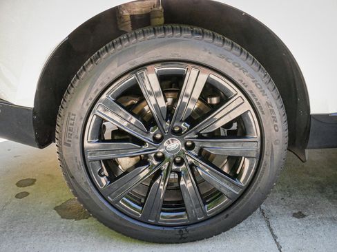 Used 2023 Land Rover Range Rover SE AWD/4WD image 13