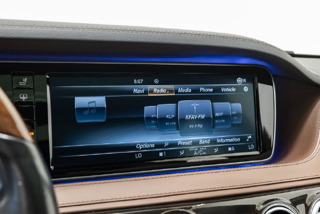 Used 2017 Mercedes-Benz S 550 4MATIC Sedan image 16
