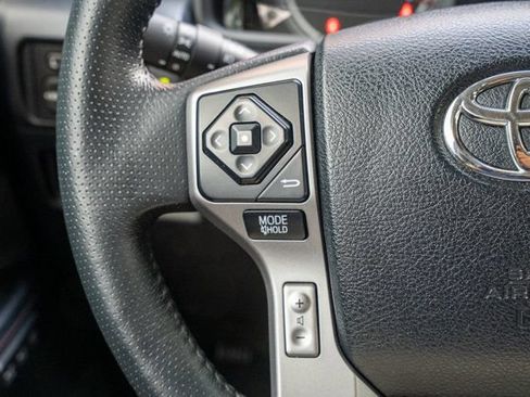 Used 2019 Toyota 4Runner 4WD image 18