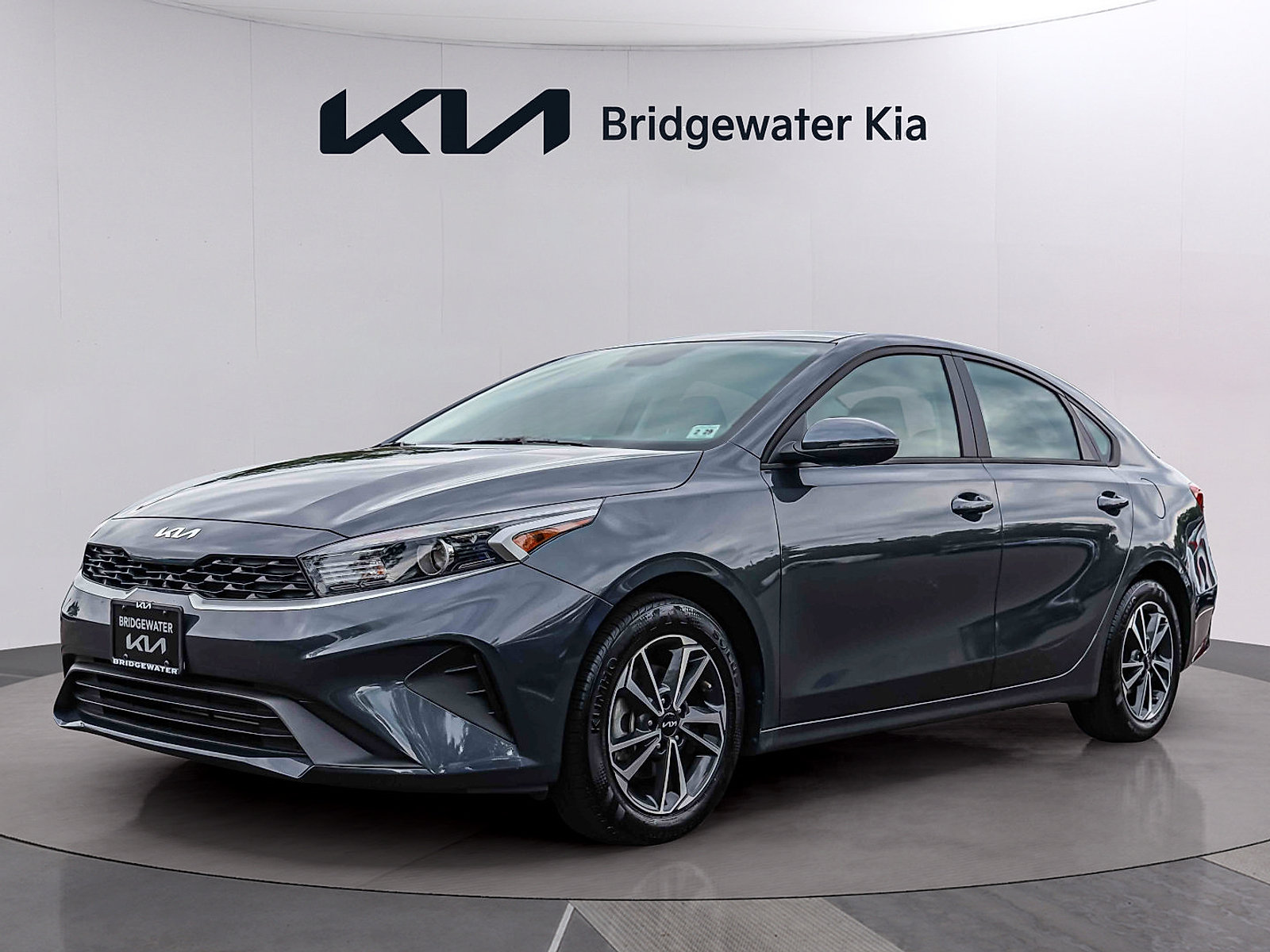 Certified 2024 Kia Forte LXS w/ LXS Technology Package FWD image 3
