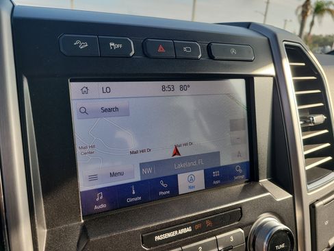 Used 2019 Ford F150 Platinum w/ Equipment Group 701A Luxury AWD/4WD image 24