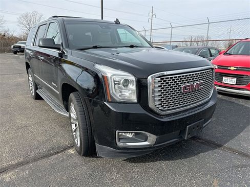 Used 2016 GMC Yukon Denali w/ Open Road Package image 5