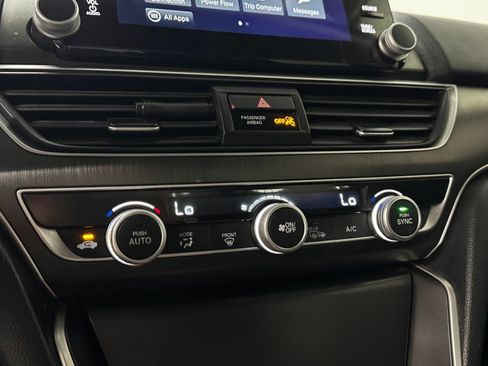 Used 2021 Honda Accord Hybrid image 17