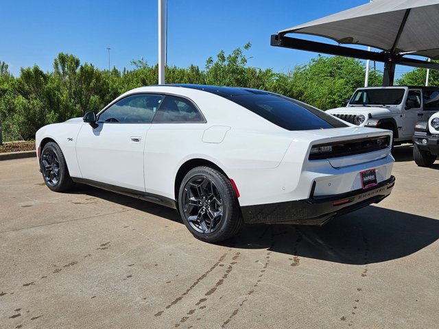 New 2026 Dodge Charger R/T w/ Driver Convenience Group AWD/4WD image 10