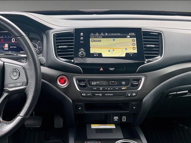 Used 2023 Honda Passport TrailSport image 6
