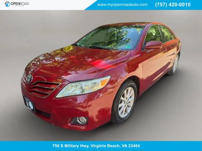 Used 2011 Toyota Camry XLE w/ SE/XLE Extra-Value Pkg