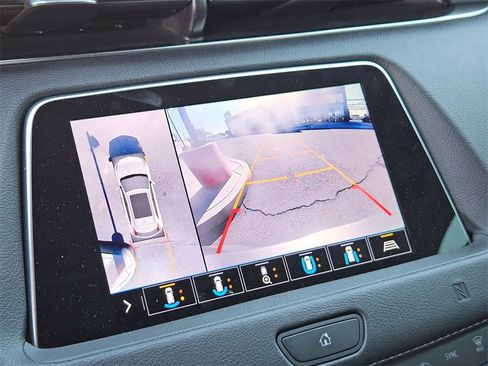 Used 2020 Cadillac XT4 Premium Luxury image 21