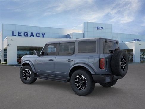 New 2025 Ford Bronco Outer Banks image 4