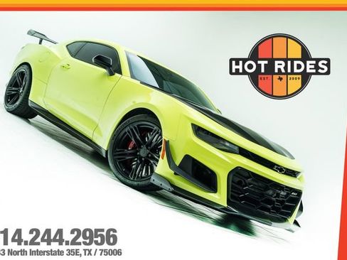 Used 2021 Chevrolet Camaro ZL1 RWD image 1