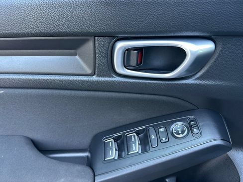 Certified 2024 Honda Civic Sport image 5