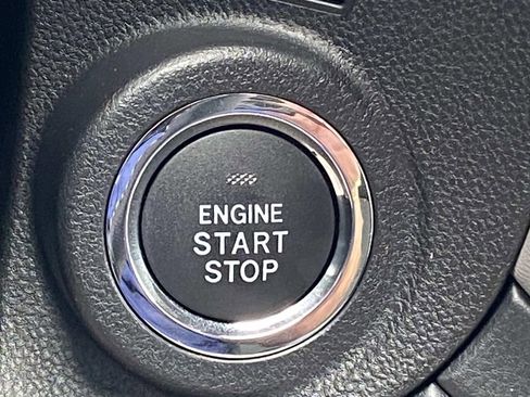 Used 2025 Subaru Outback Premium w/ Popular Package #1 image 16