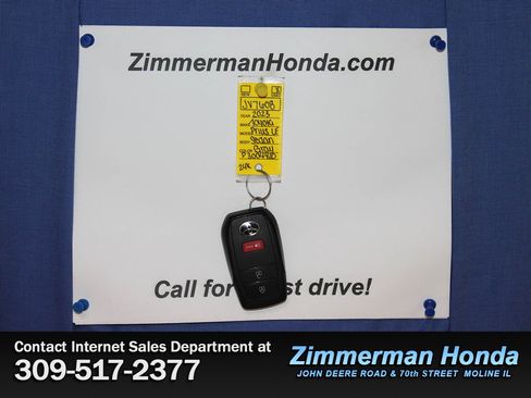 Used 2023 Toyota Prius LE FWD image 27