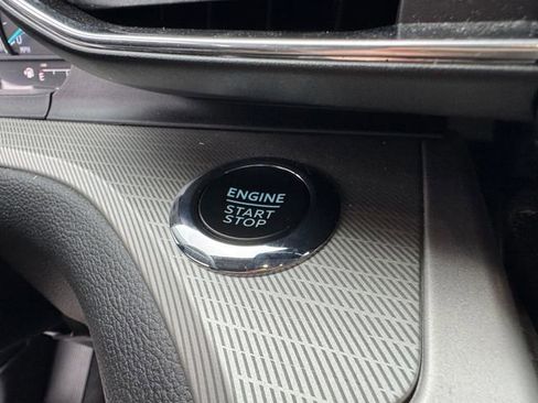 Used 2023 Ford Explorer XLT w/ Equipment Group 202A image 24