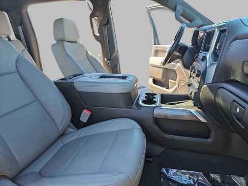 Certified 2020 Chevrolet Silverado 2500 LTZ w/ LTZ Premium Package AWD/4WD image 13