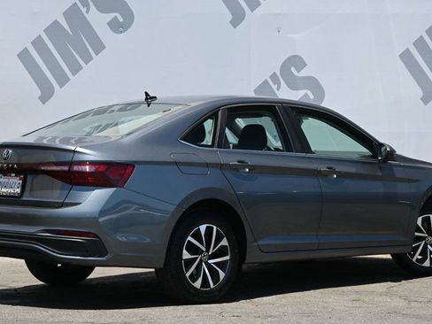 Used 2025 Volkswagen Jetta S FWD image 5